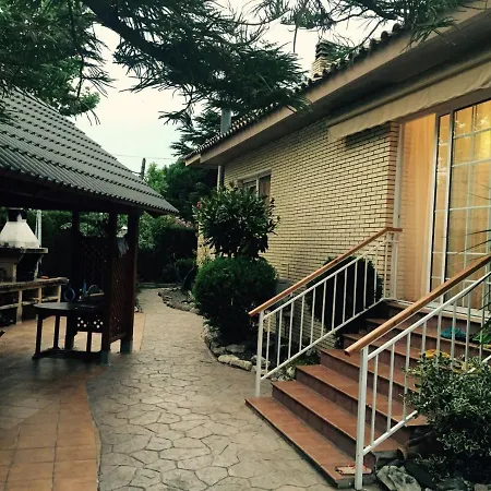 Villa Villa *