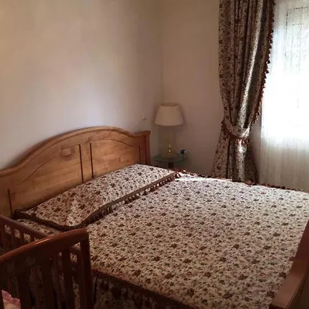Villa Villa *
